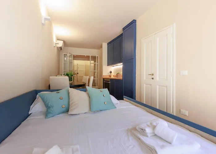 Santa Croce Deluxe Apartament *